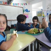 Estudar e conhecer mundos diferentes-104